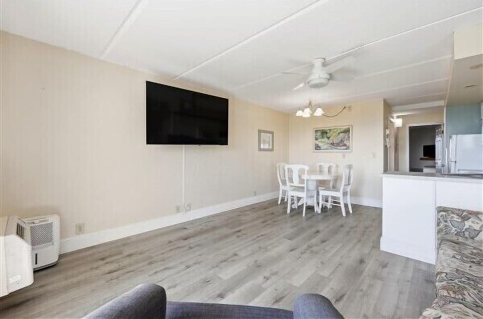 condo 124