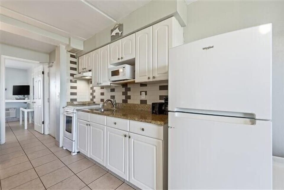 Condo 216