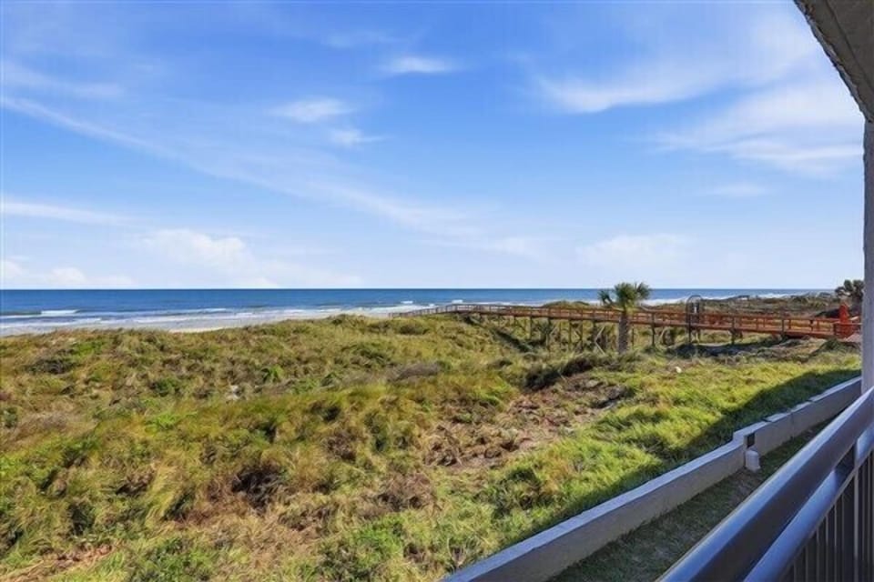 Condo 216