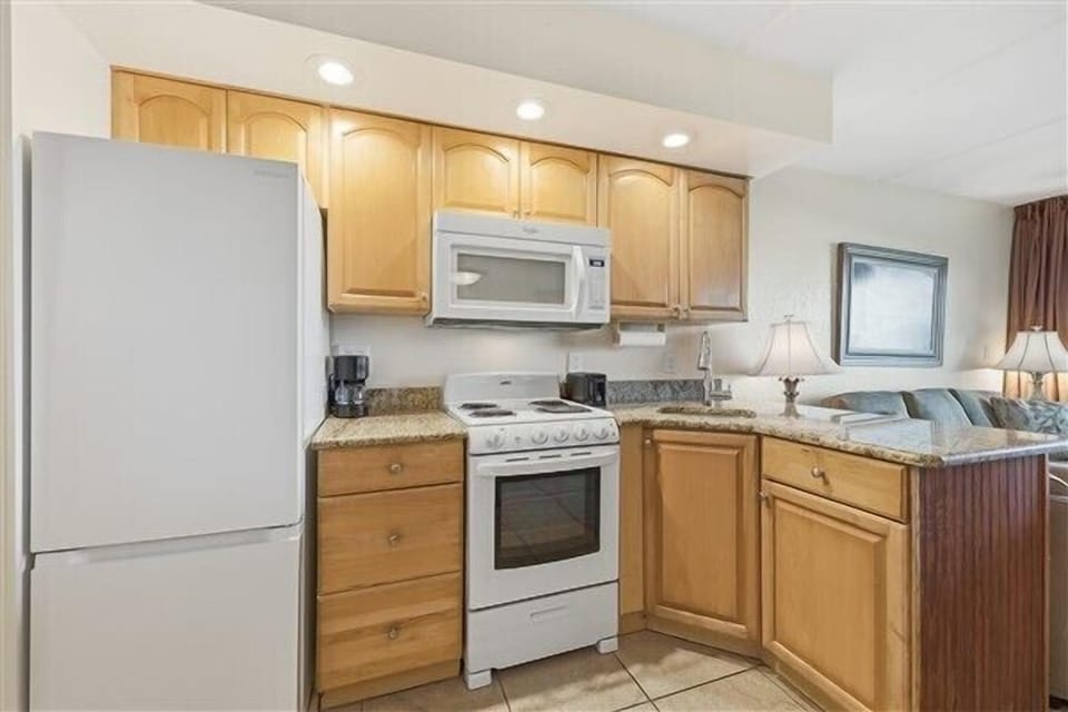 Condo 222