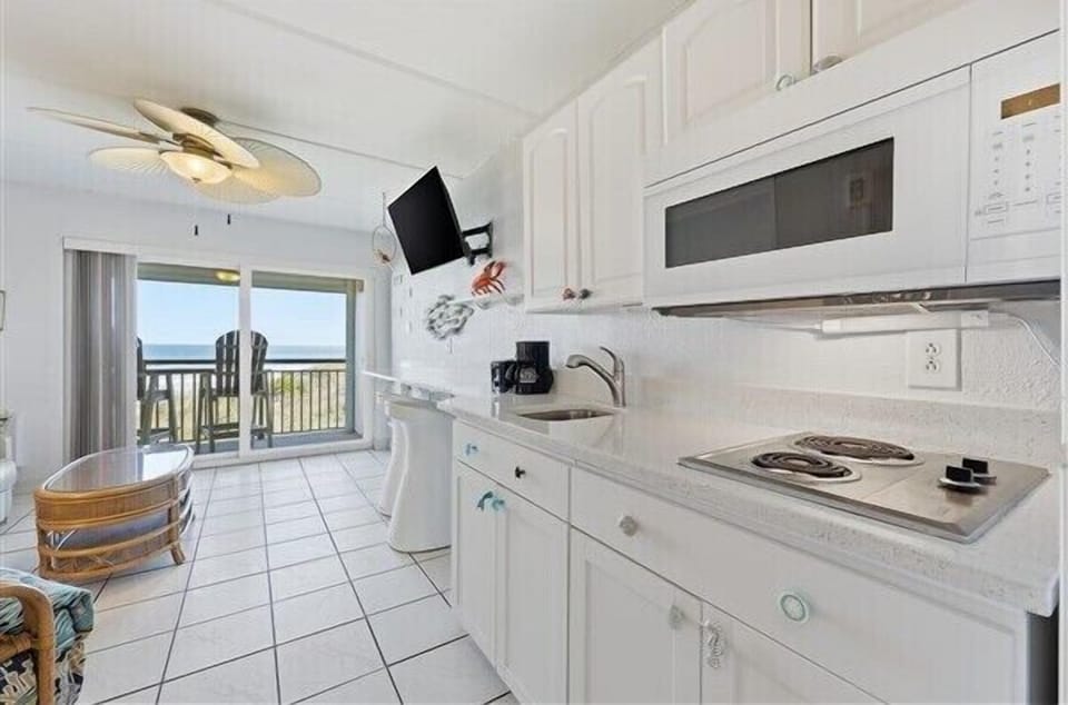 Condo 231