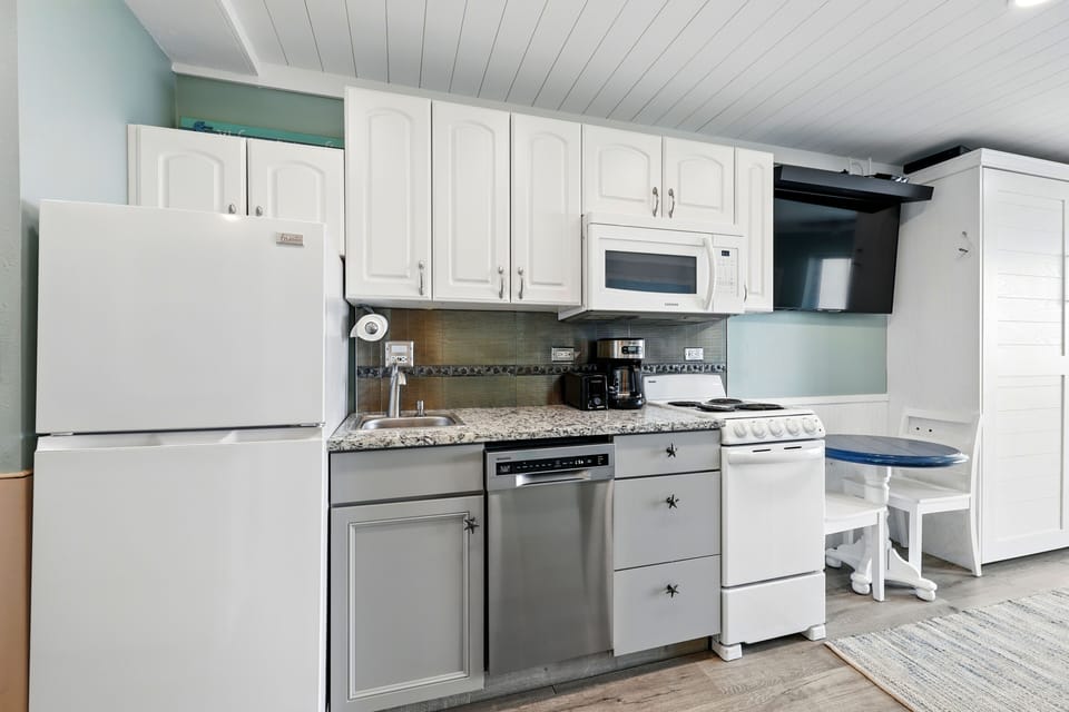 Condo 301