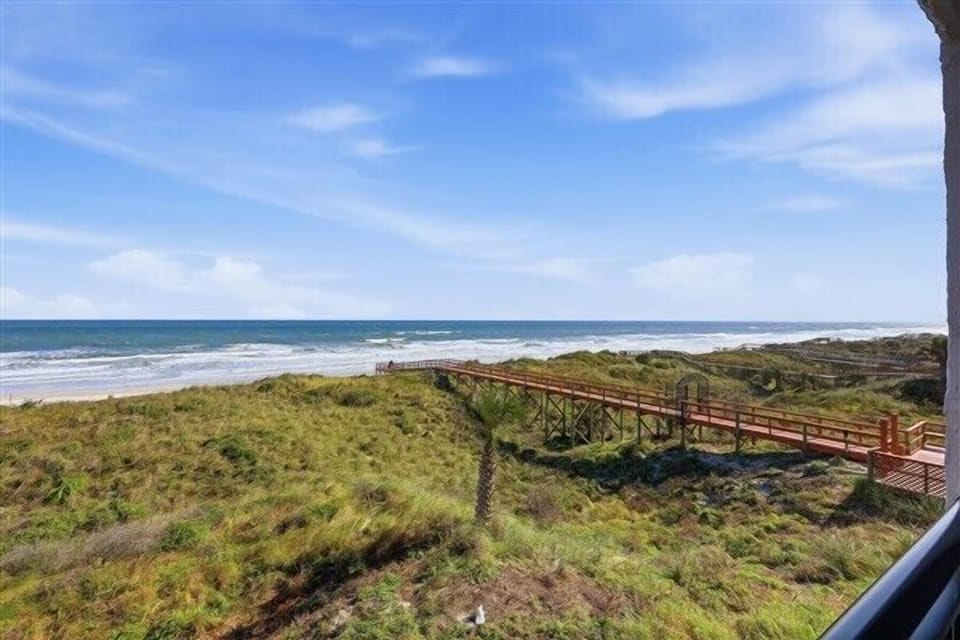 Condo 313