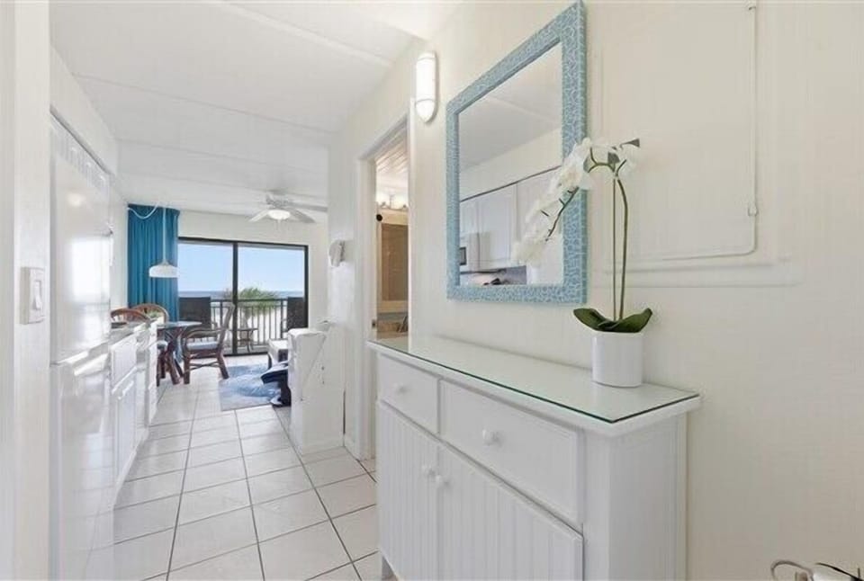Condo 318