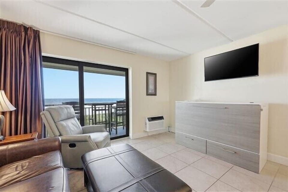 Condo 324