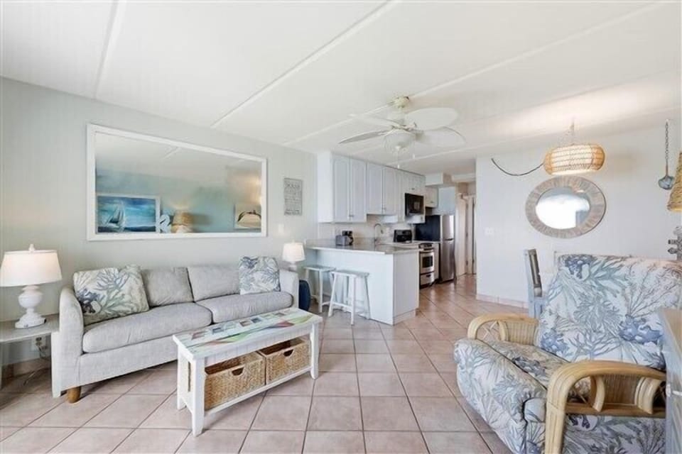 condo 327