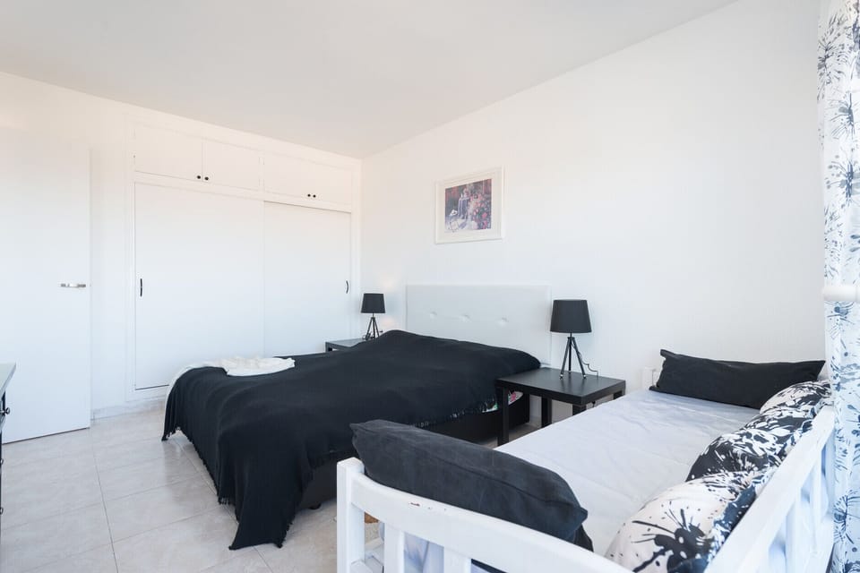 Carole apartment in Port d´Alcudia and bedroom