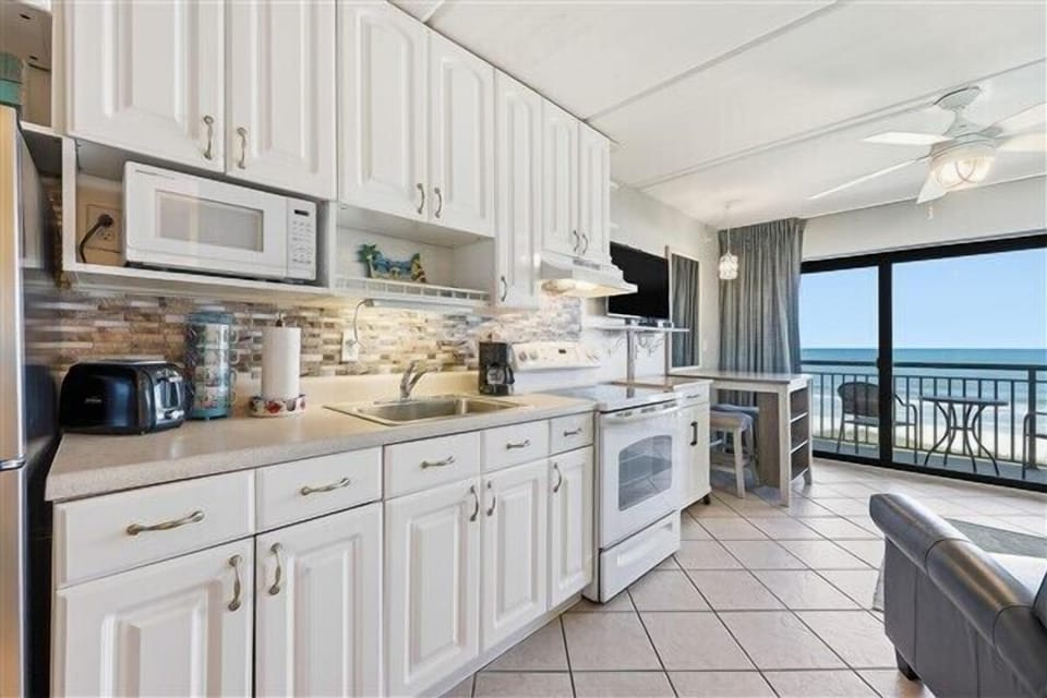 Condo 410