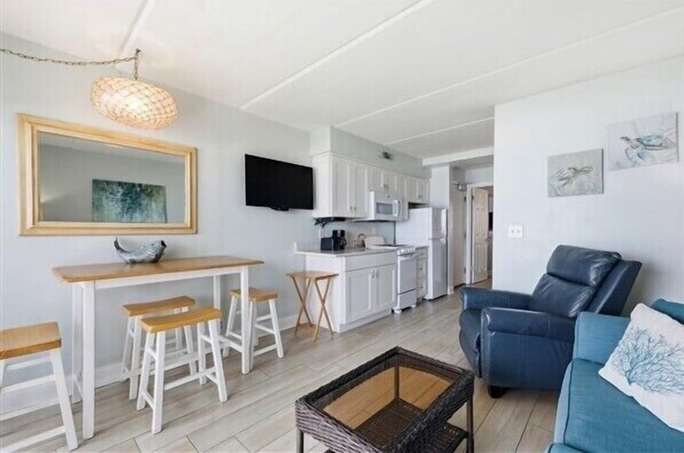 condo 417