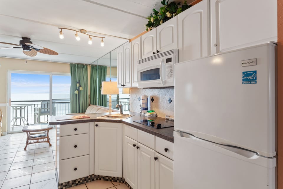 Condo 427