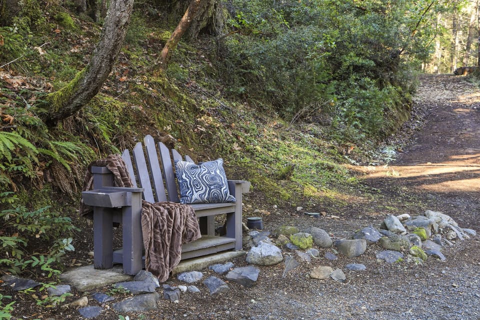 Bench