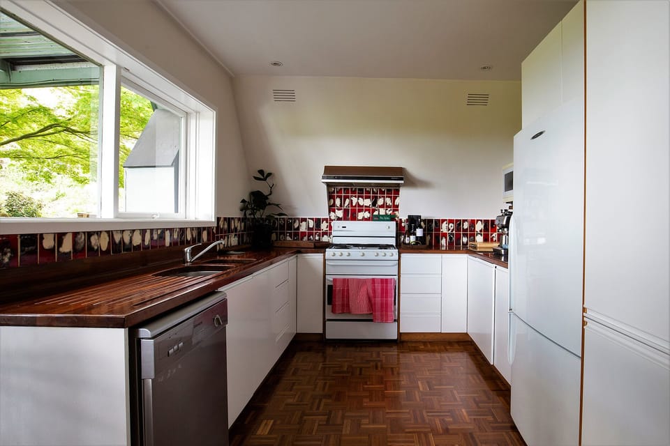 Fully equipped kitchen with everything needed to cook for six people