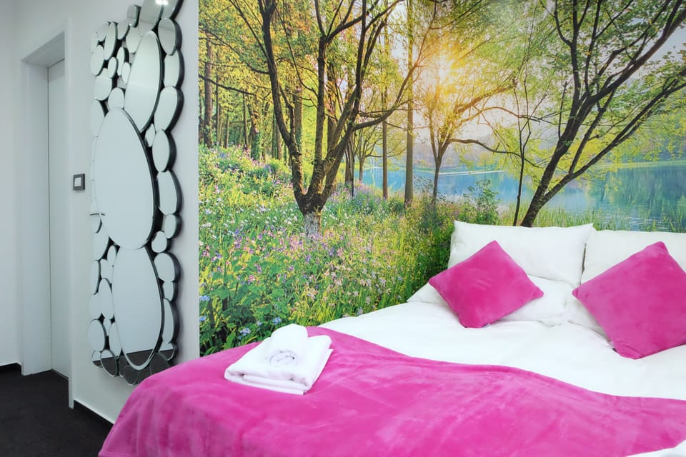 Standard Double Room | Free WiFi, bed sheets