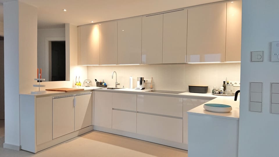 Villa, 3 Bedrooms | Private kitchen | Full-size fridge, oven, stovetop, dishwasher