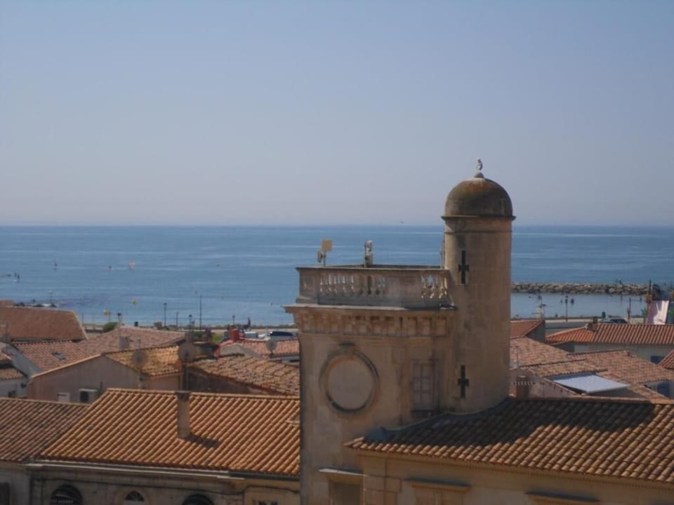 Beach/ocean view