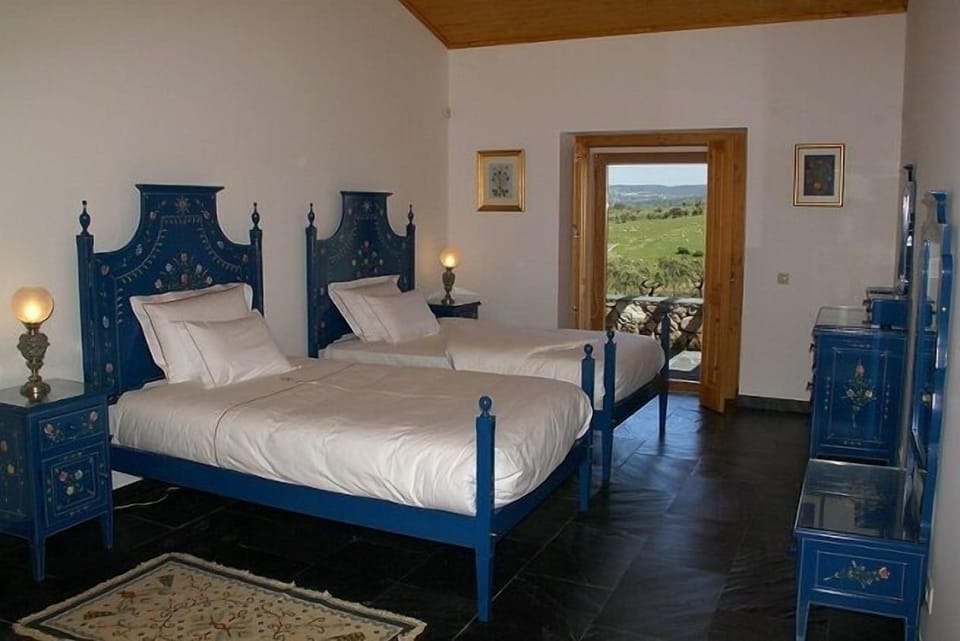 Apartment, 2 Bedrooms | Premium bedding, soundproofing, free cribs/infant beds, free WiFi