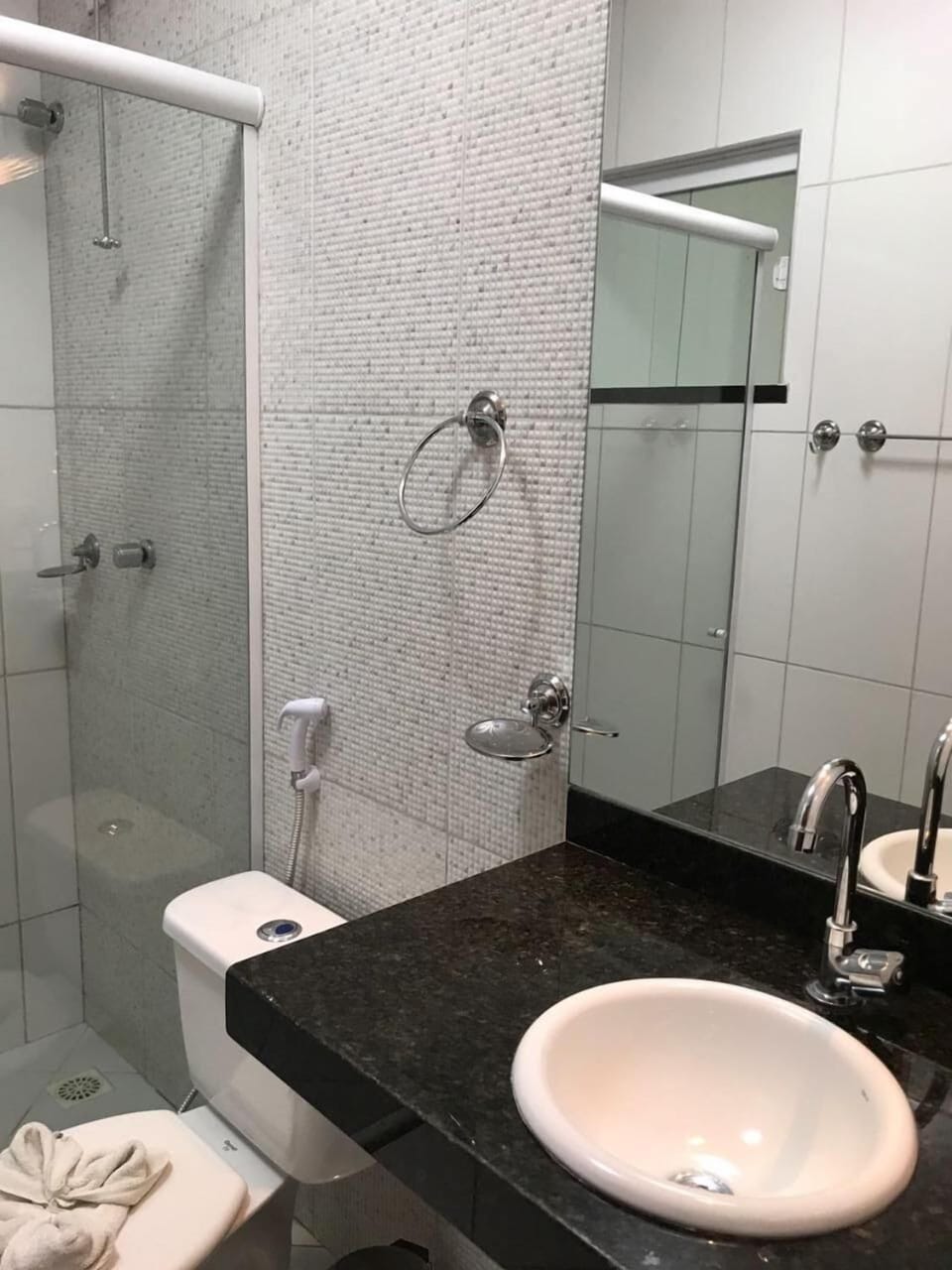 Shower, towels