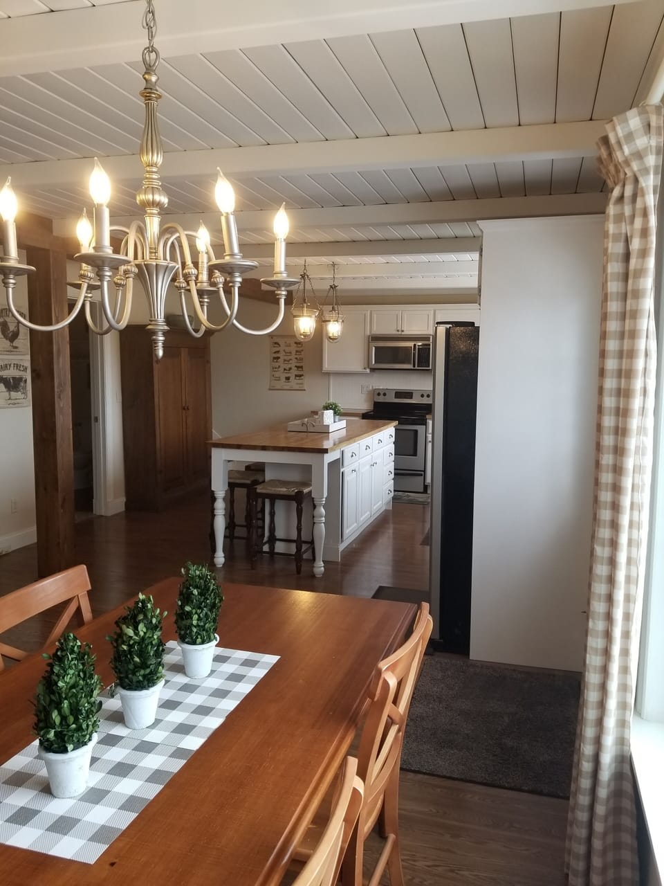 From the dining area toward kitchen and laundry room