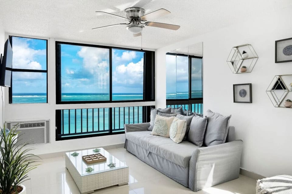 Oceanview 180 degrees of the coast
