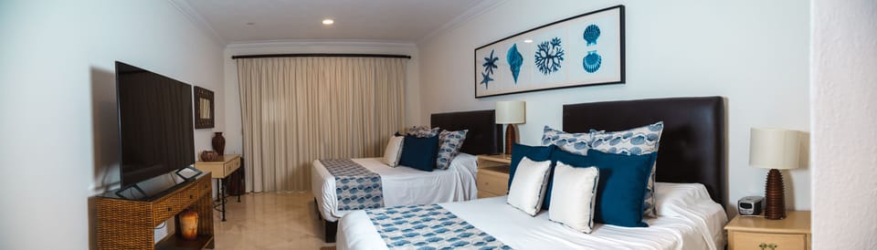 Spacious Guest Suite with 2 queen beds, sitting area and full bath!  Plenty of closet space