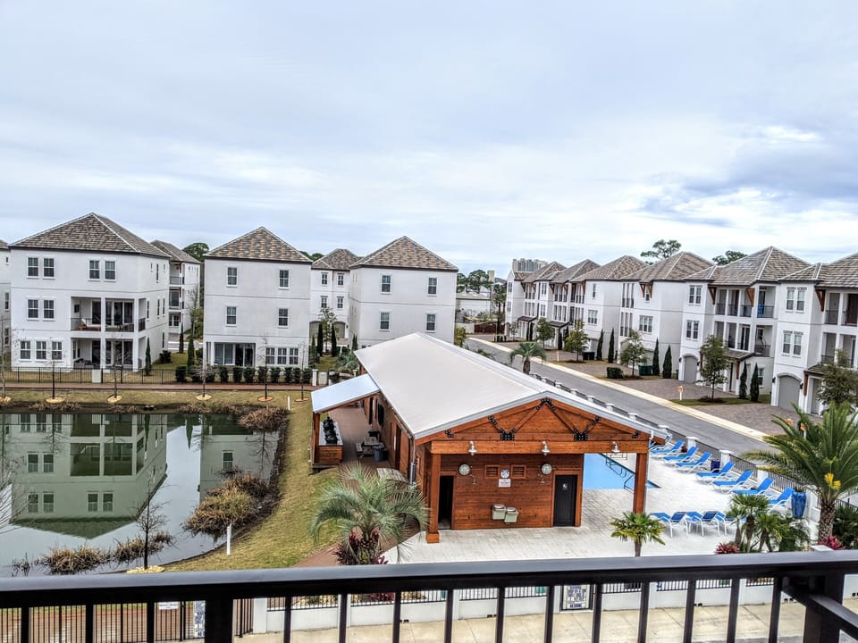 Pool Pavilion - 90ft HEATED pool, TVs, bathrooms, and a fishing pond!