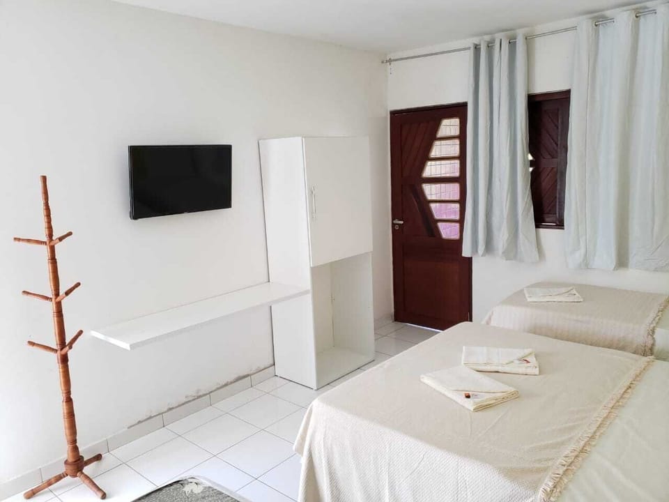 Minibar, blackout drapes, WiFi (free), bed sheets
