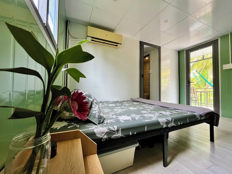 House, 2 Bedrooms | Pillowtop beds, individually furnished, blackout drapes
