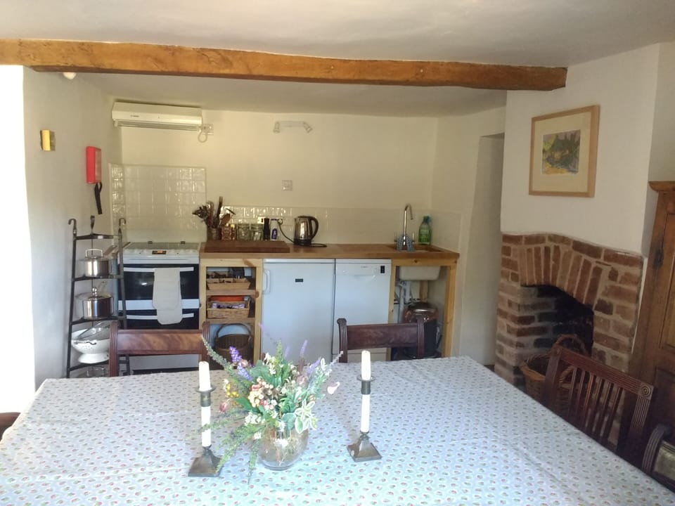 Kitchen. 