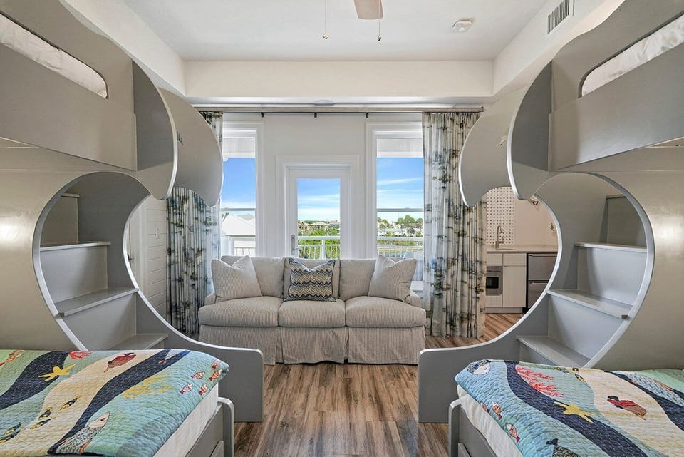 Grandview 403 - Miramar Beach - Bedroom