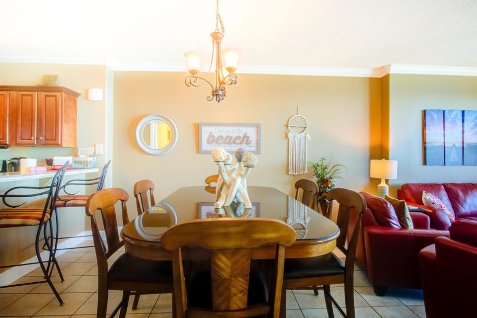 Condo, 2 Bedrooms | Private kitchen | Fridge, microwave
