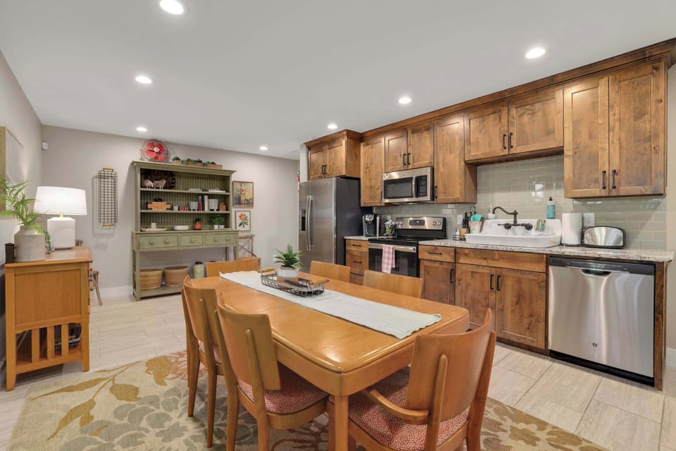 Fully stocked kitchen with Keurig