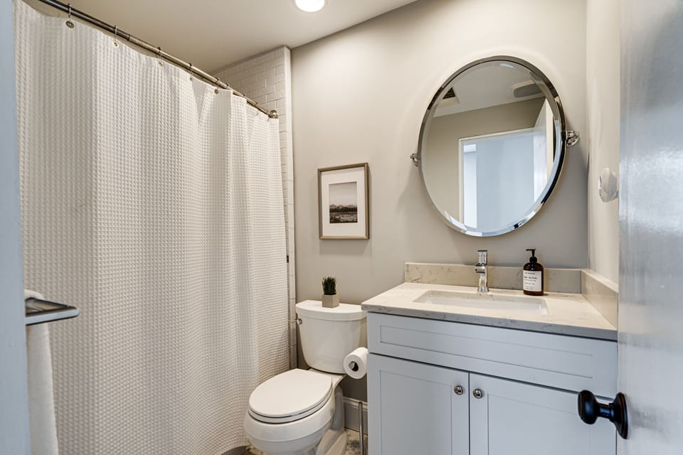 Main Bathroom