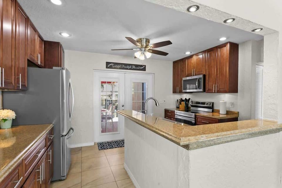 Chrissy's Cottage 2 | Fully Loaded Kitchen