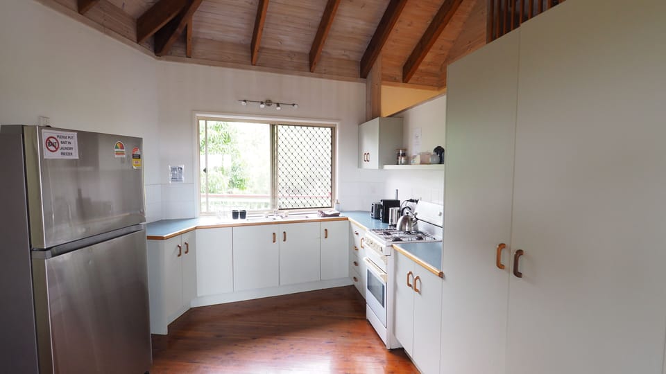 Level 2 - Kitchen 