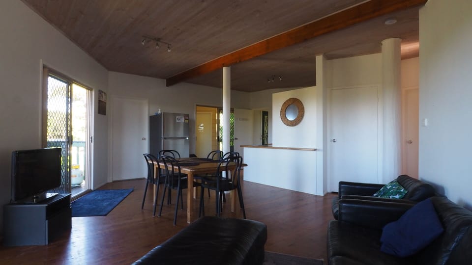Level 1 - Dining and Living (2)