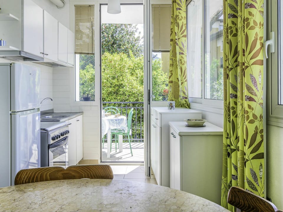 Cabinetry, Furniture, Property, Plant, Building, Azure, Window, Countertop, Architecture, Interior Design