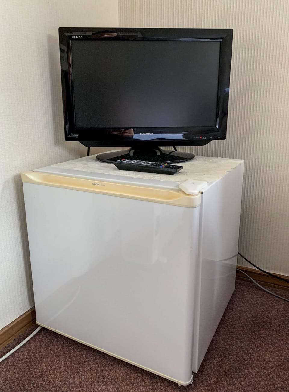 Standard Quadruple Room, Shared Bathroom | Room amenity