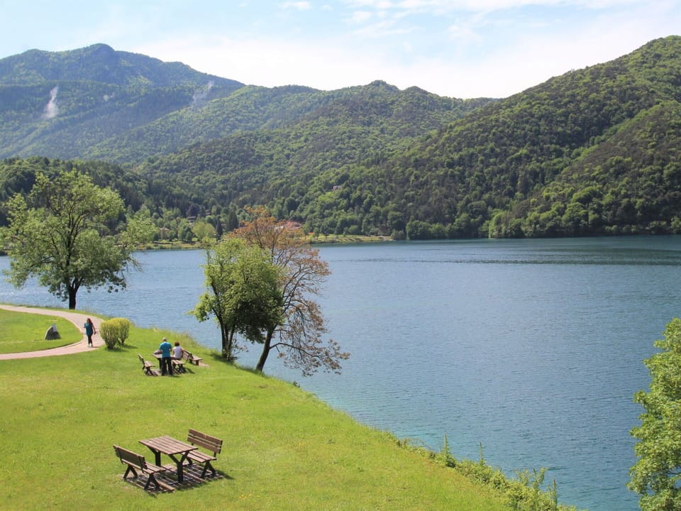 Water, Sky, Mountain, Plant, Cloud, Ecoregion, Natural Landscape, Nature, Tree, Lake