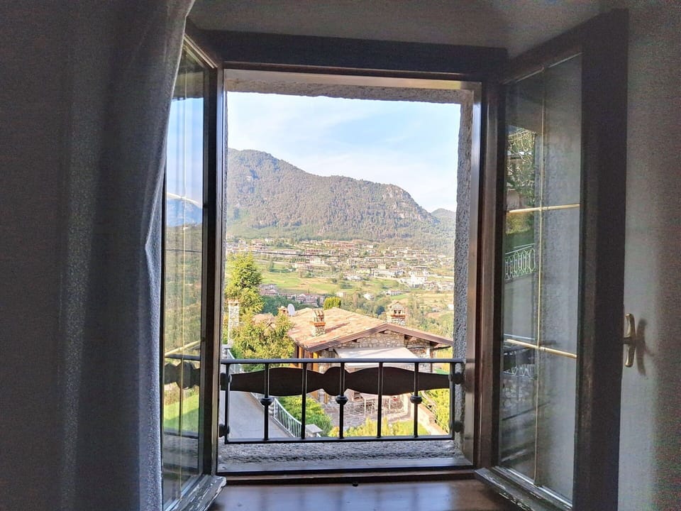 Mountain Range, Balcony, Mountain Village