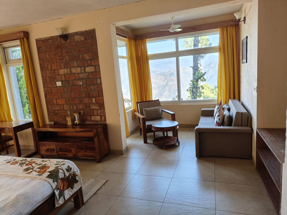 Family Suite | Living area