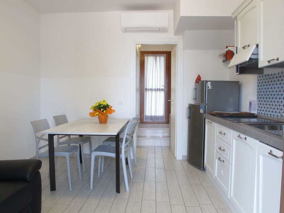 Furniture, Interior Design, Flooring, Wood, Floor, Kitchen & Dining Room Table, Kitchen, Table, Chair, Countertop