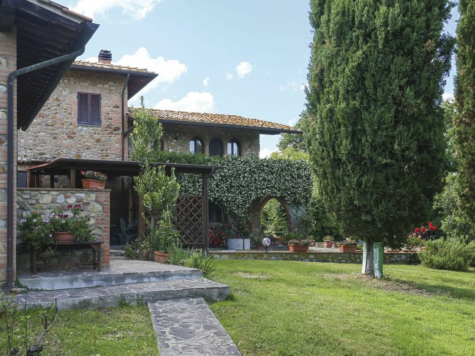Property, House, Building, Real Estate, Tree, Hacienda, Estate, Garden, Architecture, Grass