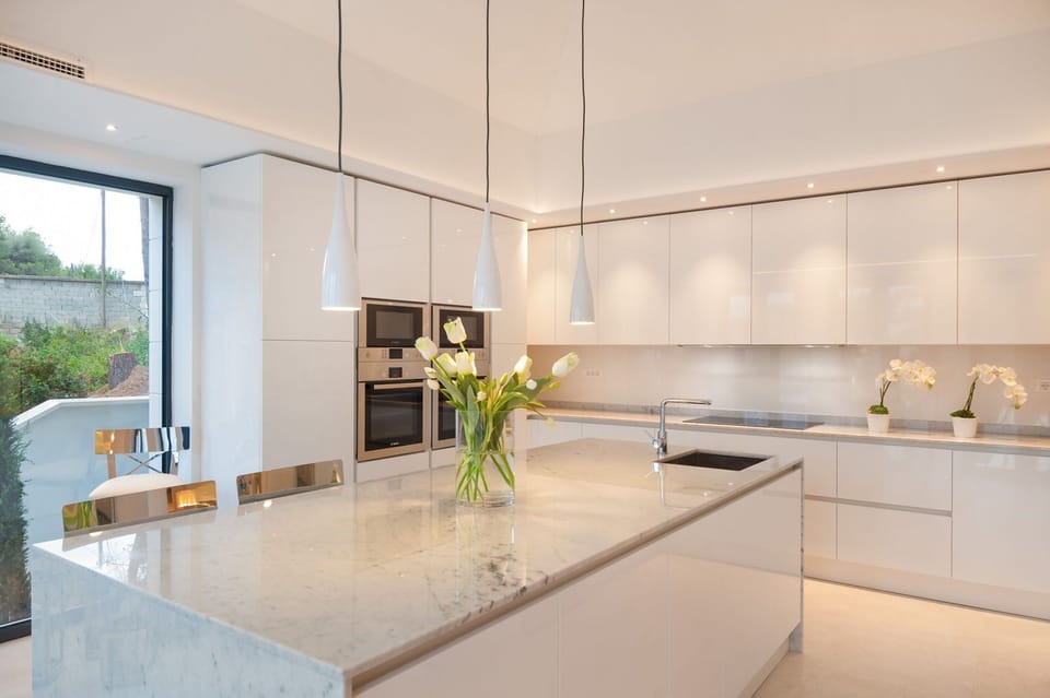 Elite Villa, 4 Bedrooms | Private kitchen | Coffee/tea maker, fridge, microwave, oven