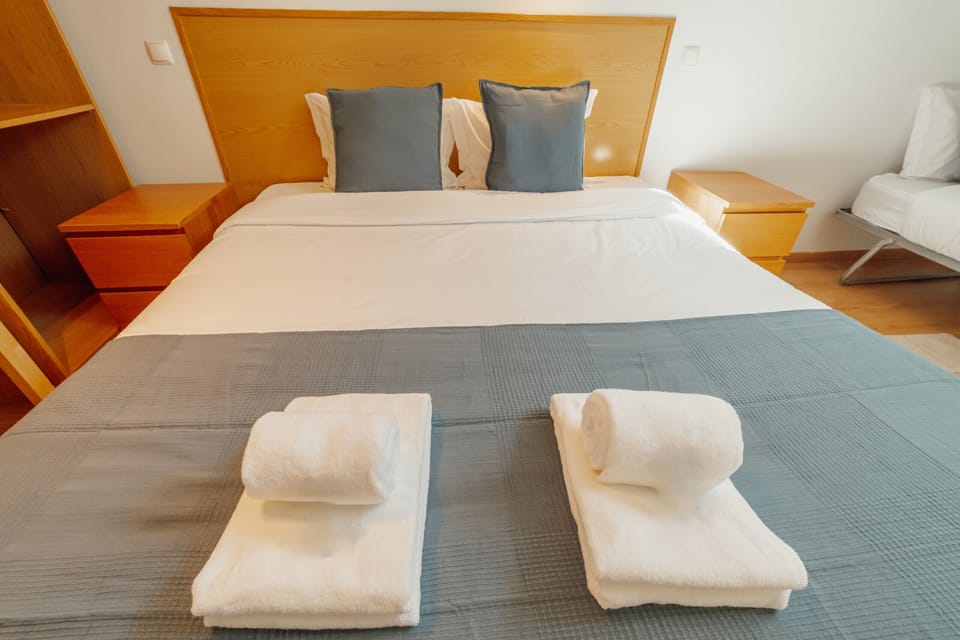 Deluxe Triple Room, Ensuite | Premium bedding, Select Comfort beds, in-room safe