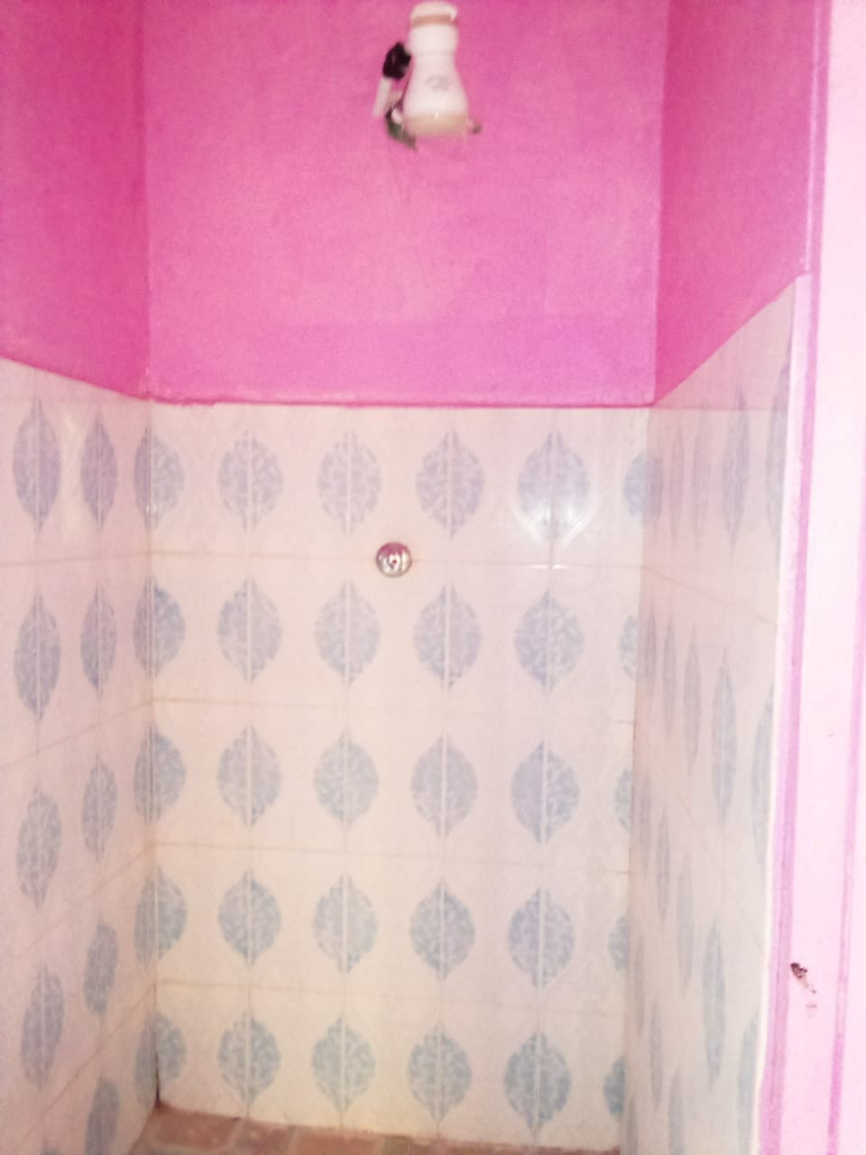 Standard Room | Bathroom shower