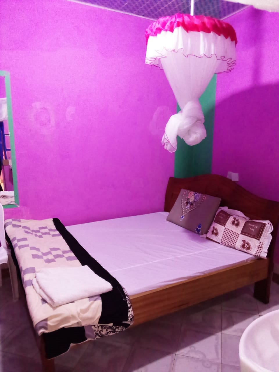 Double Room | Desk, blackout drapes, free WiFi, bed sheets