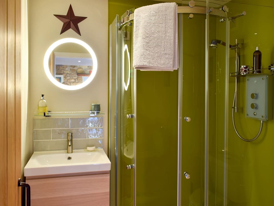 Shower room | The Outside Room, Near Ladybank, Cupar