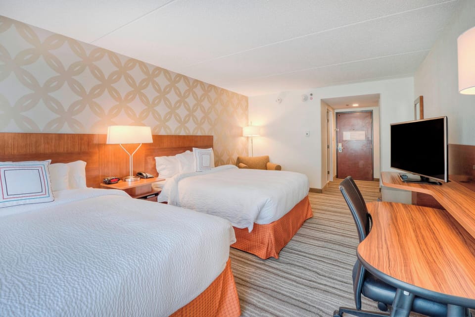 In-room safe, desk, iron/ironing board, free cribs/infant beds