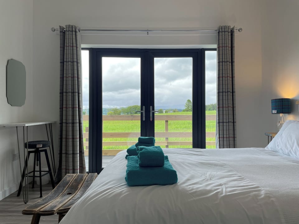 Double bedroom | Willow Lodge, Muir of Ord