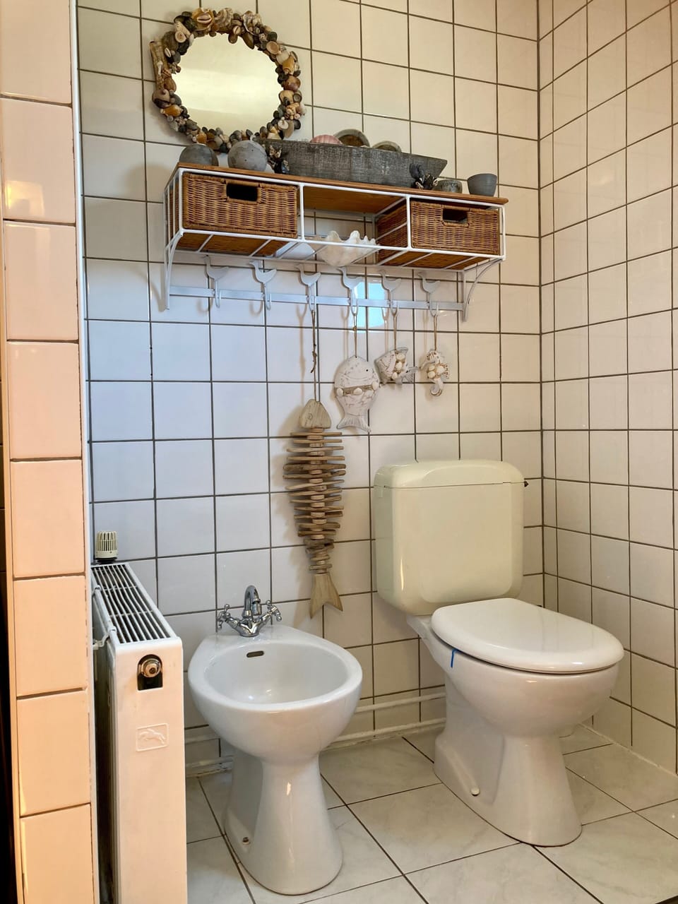 6 Pers House Marijke With Winter Garden and Direct Access to the Lauwersmeer House in Anjum
